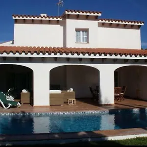 Macarena Menorca Santo Tomás